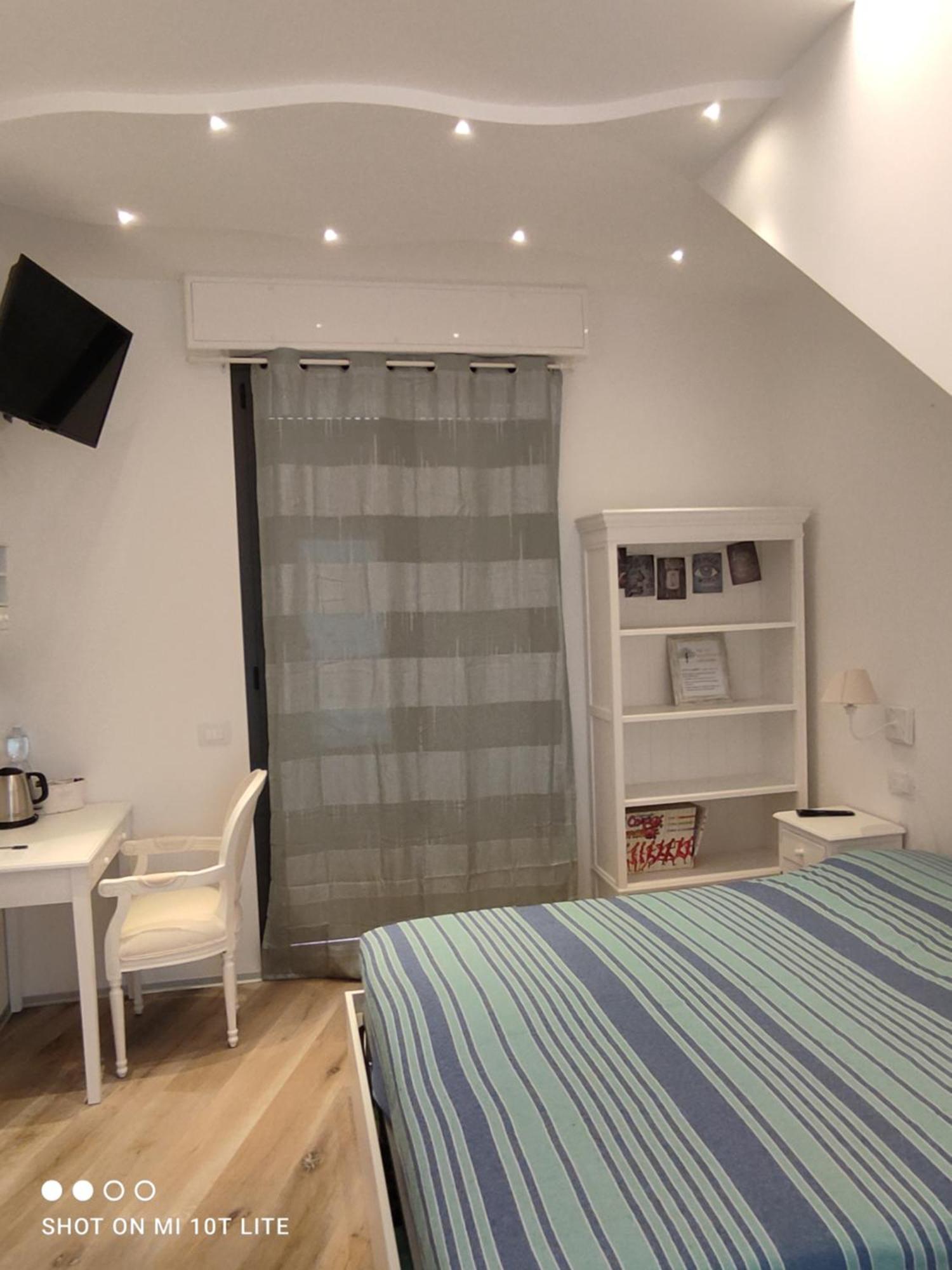 Albero Della Vita Spotorno Room photo